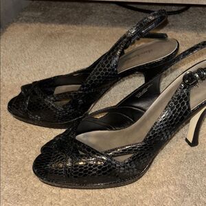 DAISY FUENTES CECILE BLACK SLINGBACK HEELS